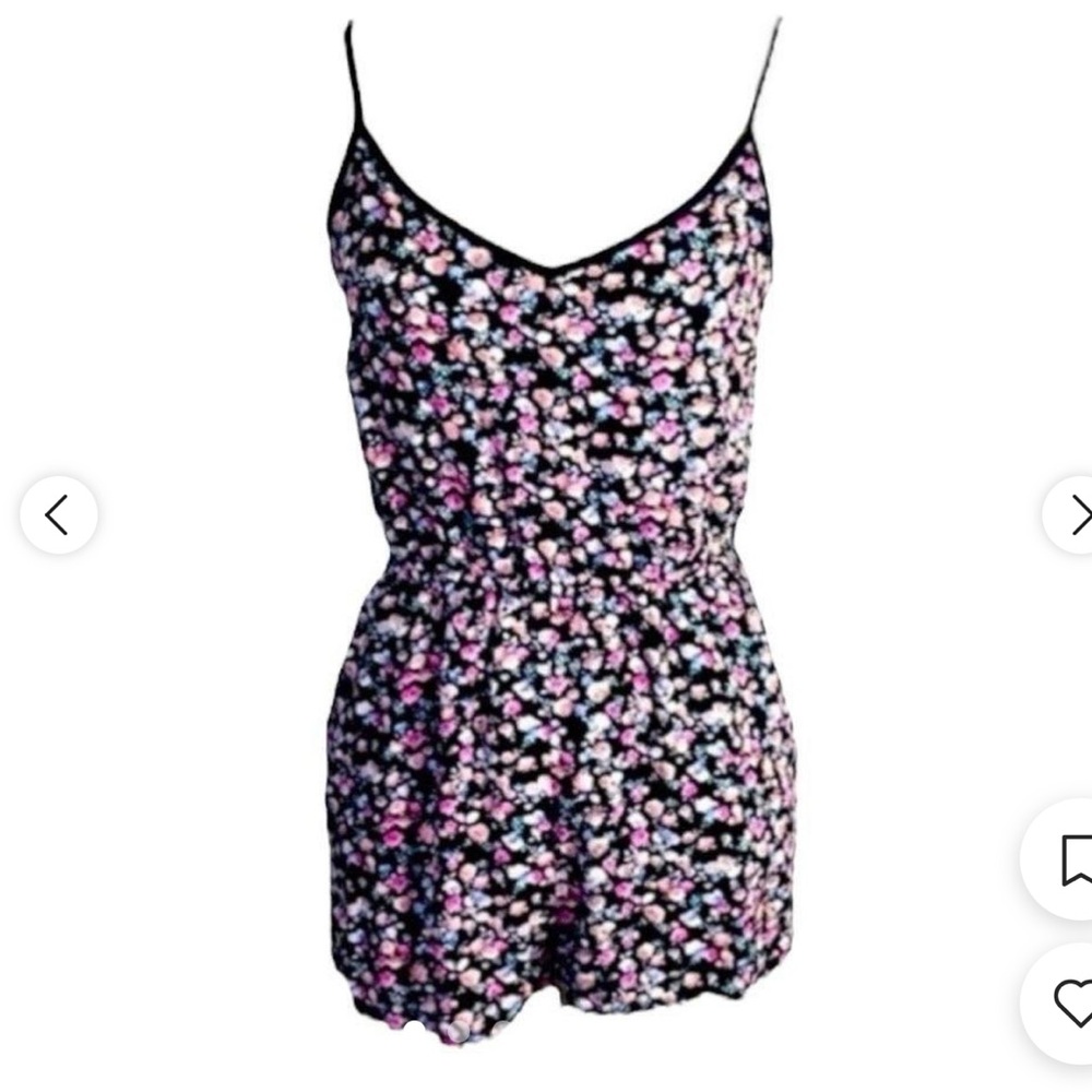 Divided by H&M Floral Romper with Pockets Size 2
